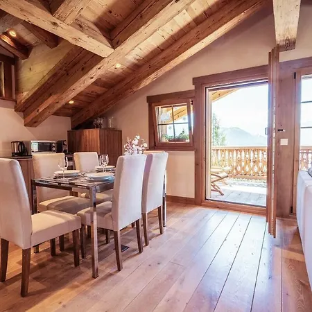 Chalet With Stunning Mountain Views In *